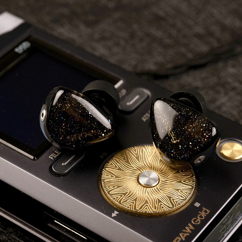 Auriculares híbridos intraudit - Audio Music Technology reseña y precio