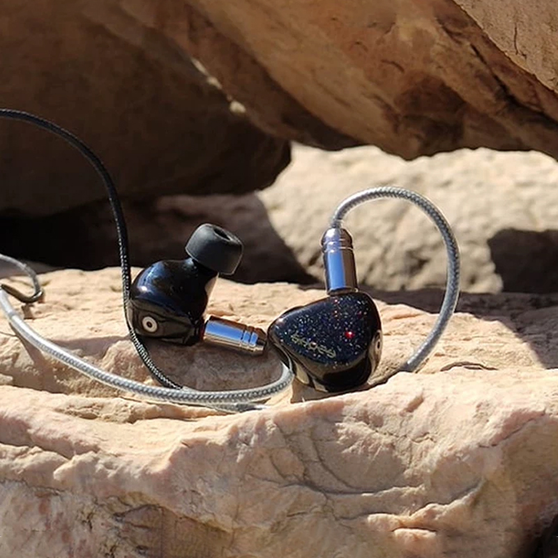Auriculares híbridos intraudit - Audio Music Technology reseña y precio